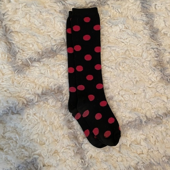 𝅺POLKA Dot Socks (4/$13) - Picture 3 of 3